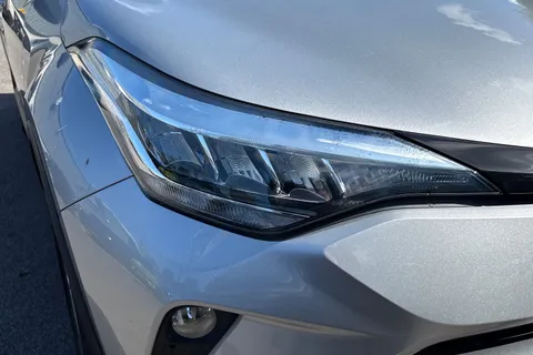 CK23FBJ Toyota C-Hr 1.8 VVT-h Icon CVT Euro 6 (s/s) 5dr Thumbnail #26