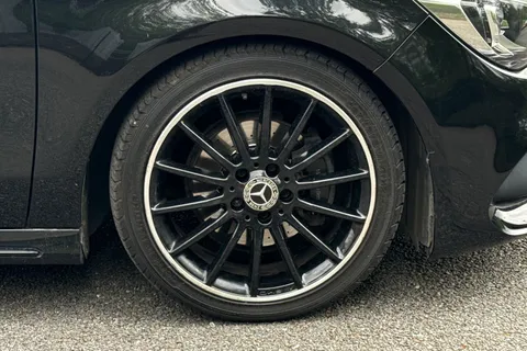 LK19JLO Mercedes-Benz Cla Class 1.6 CLA200 AMG Line Night Edition Coupe 7G-DCT Euro 6 (s/s) 4dr Thumbnail #13