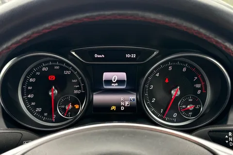 LK19JLO Mercedes-Benz Cla Class 1.6 CLA200 AMG Line Night Edition Coupe 7G-DCT Euro 6 (s/s) 4dr Thumbnail #20