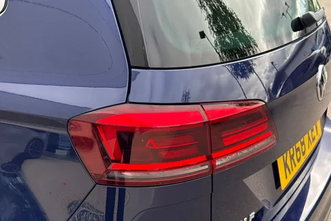 KR68XEV Volkswagen Golf SV 1.5 TSI EVO GT Euro 6 (s/s) 5dr Thumbnail #9
