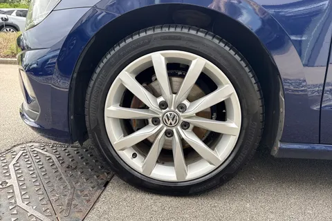 KR68XEV Volkswagen Golf SV 1.5 TSI EVO GT Euro 6 (s/s) 5dr Thumbnail #12