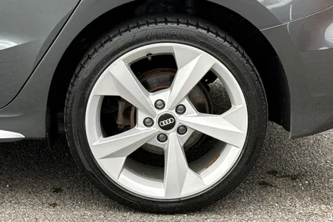 PX21OZE Audi A3 1.4 TFSIe 40 S line Sportback S Tronic Euro 6 (s/s) 5dr 13kWh Thumbnail #13