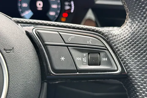 PX21OZE Audi A3 1.4 TFSIe 40 S line Sportback S Tronic Euro 6 (s/s) 5dr 13kWh Thumbnail #43