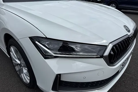 SG74UWP Škoda Superb 1.5 TSI e-TEC MHEV SE L DSG Euro 6 (s/s) 5dr Thumbnail #10