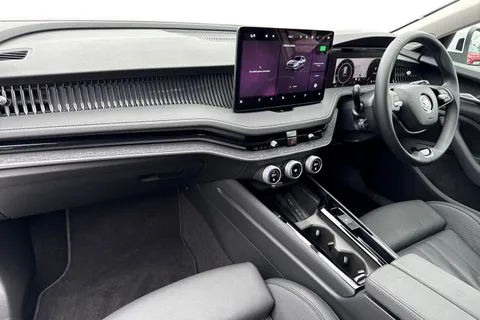 SG74UWP Škoda Superb 1.5 TSI e-TEC MHEV SE L DSG Euro 6 (s/s) 5dr Thumbnail #16
