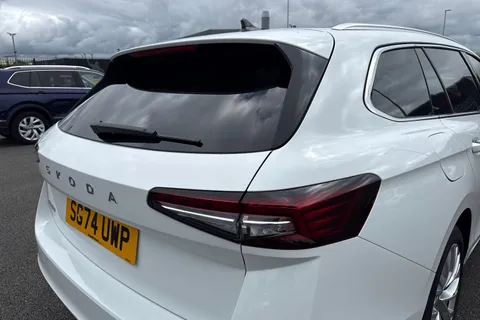 SG74UWP Škoda Superb 1.5 TSI e-TEC MHEV SE L DSG Euro 6 (s/s) 5dr Thumbnail #32