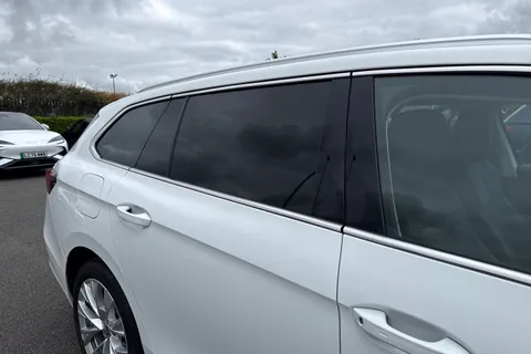 SG74UWP Škoda Superb 1.5 TSI e-TEC MHEV SE L DSG Euro 6 (s/s) 5dr Thumbnail #35
