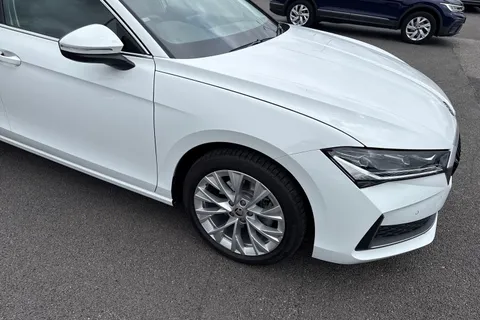 SG74UWP Škoda Superb 1.5 TSI e-TEC MHEV SE L DSG Euro 6 (s/s) 5dr Thumbnail #37