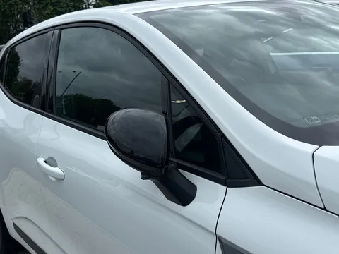 MA25VSD Renault Clio 1.6 E-TECH esprit Alpine Auto Euro 6 (s/s) 5dr Thumbnail #25