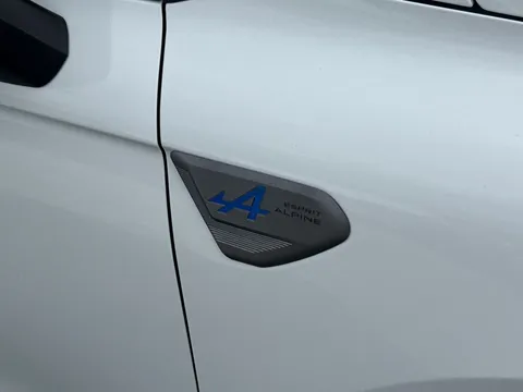 MA25VSD Renault Clio 1.6 E-TECH esprit Alpine Auto Euro 6 (s/s) 5dr Thumbnail #27
