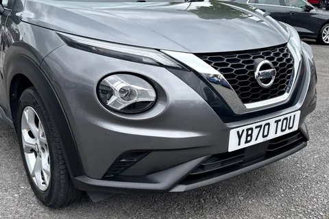 YB70TOU Nissan Juke 1.0 DIG-T N-Connecta Euro 6 (s/s) 5dr Thumbnail #10