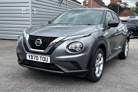 YB70TOU Nissan Juke 1.0 DIG-T N-Connecta Euro 6 (s/s) 5dr Thumbnail #26