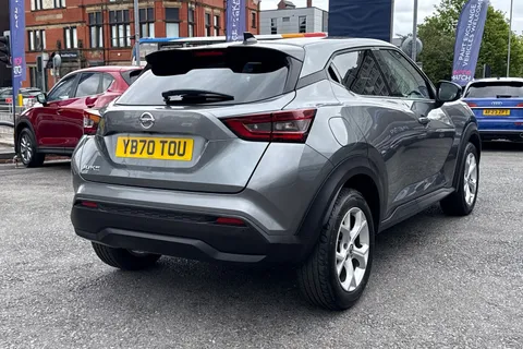 YB70TOU Nissan Juke 1.0 DIG-T N-Connecta Euro 6 (s/s) 5dr Thumbnail #30