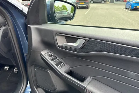 LS23HNO Ford Kuga 1.5T EcoBoost ST-Line X Edition Euro 6 (s/s) 5dr Thumbnail #22
