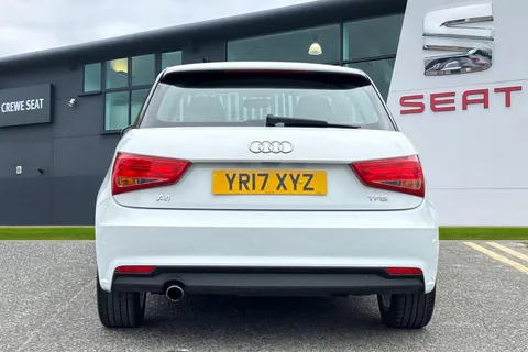YR17XYZ Audi A1 1.0 TFSI Sport Euro 6 (s/s) 3dr Thumbnail #4
