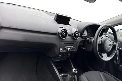 YR17XYZ Audi A1 1.0 TFSI Sport Euro 6 (s/s) 3dr Thumbnail #9