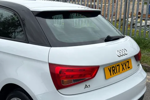 YR17XYZ Audi A1 1.0 TFSI Sport Euro 6 (s/s) 3dr Thumbnail #16