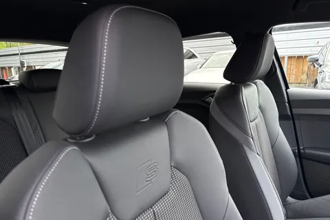 DK75UOL Audi A1 S line 30 TFSI 116 PS S tronic Thumbnail #25