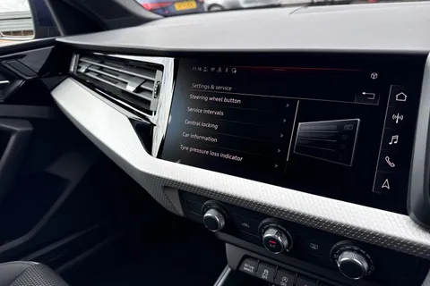 DK75UOL Audi A1 S line 30 TFSI 116 PS S tronic Thumbnail #42