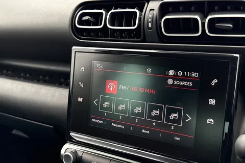 SL18WXJ Citroën C3 Aircross 1.2 PureTech Flair Euro 6 5dr Thumbnail #42
