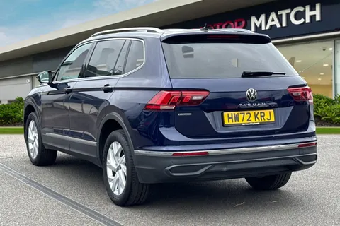 HW72KRJ Volkswagen Tiguan Allspace 1.5 TSI Life Euro 6 (s/s) 5dr Thumbnail #2