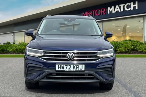 HW72KRJ Volkswagen Tiguan Allspace 1.5 TSI Life Euro 6 (s/s) 5dr Thumbnail #6
