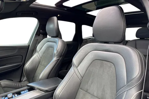 BP68GGJ Volvo Xc60 2.0 T5 R-Design Auto AWD Euro 6 (s/s) 5dr Thumbnail #17
