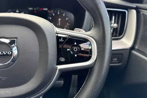 BP68GGJ Volvo Xc60 2.0 T5 R-Design Auto AWD Euro 6 (s/s) 5dr Thumbnail #44