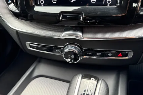 BP68GGJ Volvo Xc60 2.0 T5 R-Design Auto AWD Euro 6 (s/s) 5dr Thumbnail #58