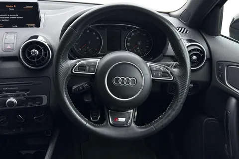 NL68DDA Audi A1 1.0 TFSI S line Sportback Euro 6 (s/s) 5dr (Nav) Thumbnail #18