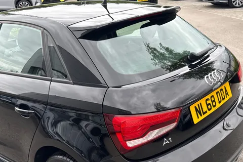 NL68DDA Audi A1 1.0 TFSI S line Sportback Euro 6 (s/s) 5dr (Nav) Thumbnail #27