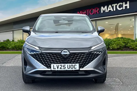 LV25UOC Nissan Qashqai 1.3 DIG-T MHEV Acenta Premium Euro 6 (s/s) 5dr Thumbnail #7