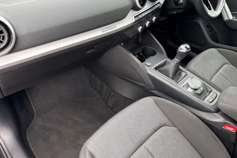 DA22TCV Audi Q2 Sport 30 TFSI  110 PS 6-speed Thumbnail #21