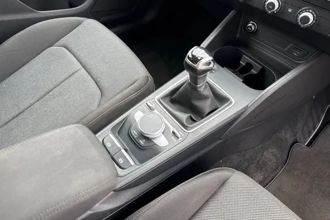 DA22TCV Audi Q2 Sport 30 TFSI  110 PS 6-speed Thumbnail #24