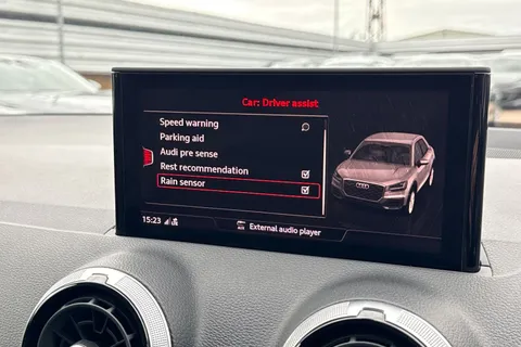 DA22TCV Audi Q2 Sport 30 TFSI  110 PS 6-speed Thumbnail #32