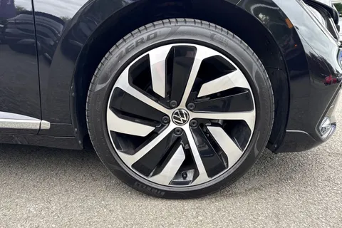 DA75HYH Volkswagen Arteon 1.4 TSI eHybrid R-Line 5dr DSG | Panoramic Sunroof | Adaptive Cruise Contro Thumbnail #10