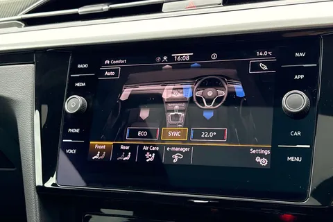 DA75HYH Volkswagen Arteon 1.4 TSI eHybrid R-Line 5dr DSG | Panoramic Sunroof | Adaptive Cruise Contro Thumbnail #22