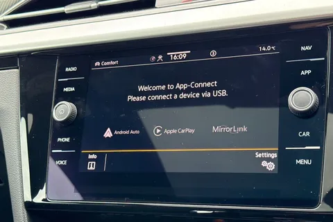 DA75HYH Volkswagen Arteon 1.4 TSI eHybrid R-Line 5dr DSG | Panoramic Sunroof | Adaptive Cruise Contro Thumbnail #29
