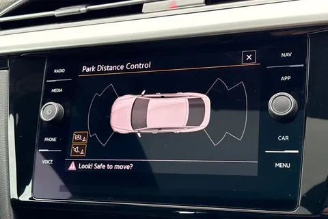 DA75HYH Volkswagen Arteon 1.4 TSI eHybrid R-Line 5dr DSG | Panoramic Sunroof | Adaptive Cruise Contro Thumbnail #33
