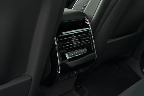  Land Rover Range Rover Sport 3.0 P460e 38.2kWh Edition Auto 4WD Euro 6 (s/s) 5dr Thumbnail #29