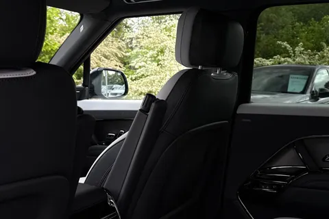  Land Rover Range Rover Sport 3.0 P460e 38.2kWh Edition Auto 4WD Euro 6 (s/s) 5dr Thumbnail #30