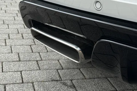  Land Rover Range Rover Sport 3.0 P460e 38.2kWh Edition Auto 4WD Euro 6 (s/s) 5dr Thumbnail #46