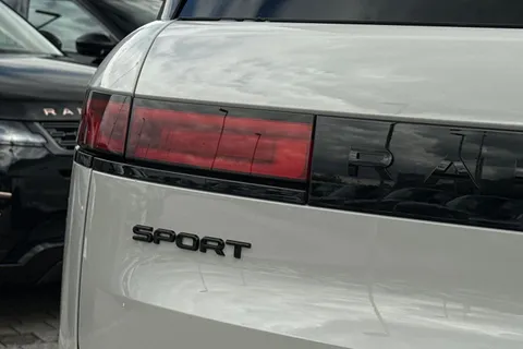  Land Rover Range Rover Sport 3.0 P460e 38.2kWh Edition Auto 4WD Euro 6 (s/s) 5dr Thumbnail #48
