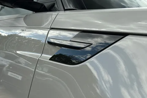  Land Rover Range Rover Sport 3.0 P460e 38.2kWh Edition Auto 4WD Euro 6 (s/s) 5dr Thumbnail #51