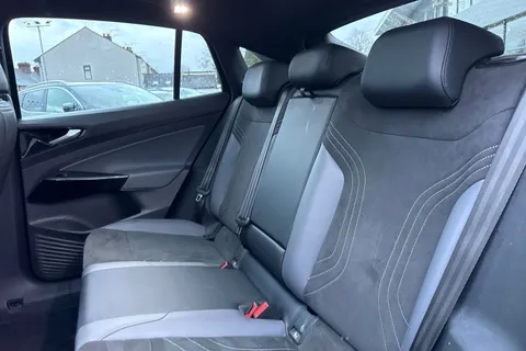 14 of 48 for Volkswagen ID.5 Pro 77kWh Style Auto 5dr