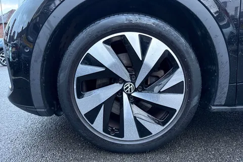 24 of 48 for Volkswagen ID.5 Pro 77kWh Style Auto 5dr