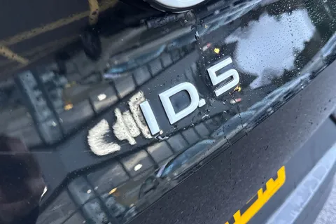 28 of 48 for Volkswagen ID.5 Pro 77kWh Style Auto 5dr