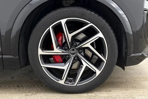 KU75ZRK Audi Q6 E-Tron Q6 SUV Edition 1 e-tron performance  225,00 kW Thumbnail #5