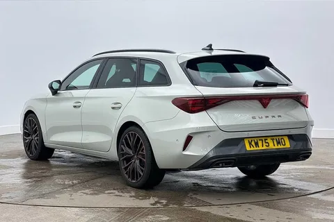 KW75TMO CUPRA Leon 1.5 eTSI 150 V3 5dr DSG **Delivery Mileage** Thumbnail #3