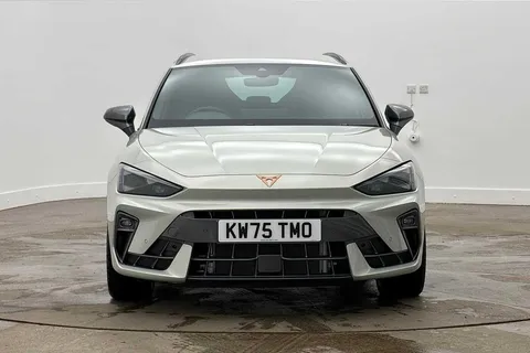 KW75TMO CUPRA Leon 1.5 eTSI 150 V3 5dr DSG **Delivery Mileage** Thumbnail #7